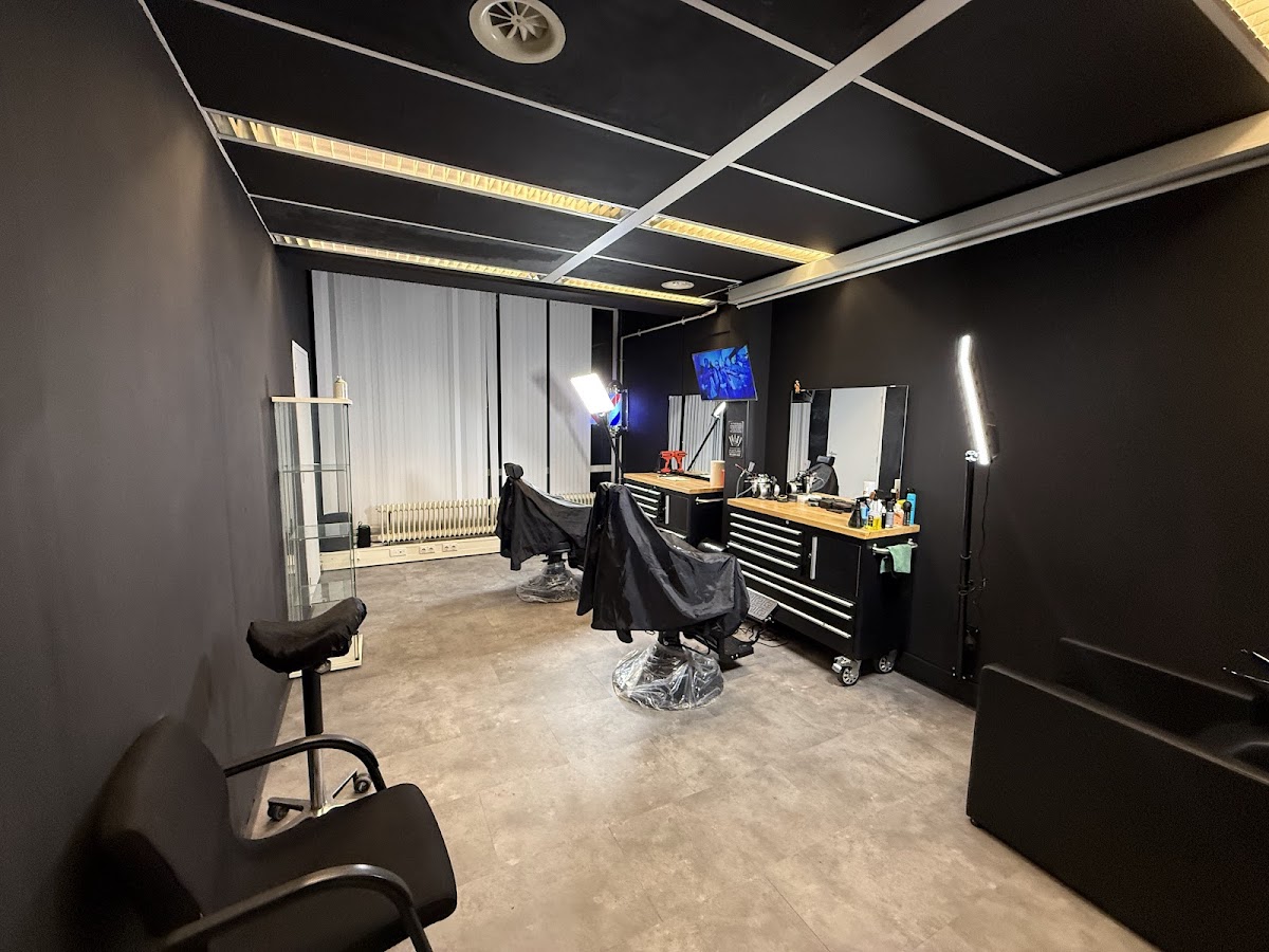 Two in one barberstudio